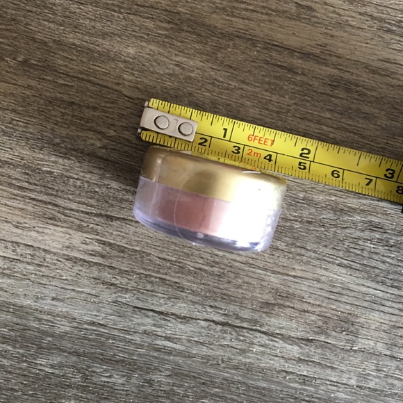 Amore Mio Cosmetics Shimmer Powder, Sh73, 2.5-Gram - Picture 2 of 3